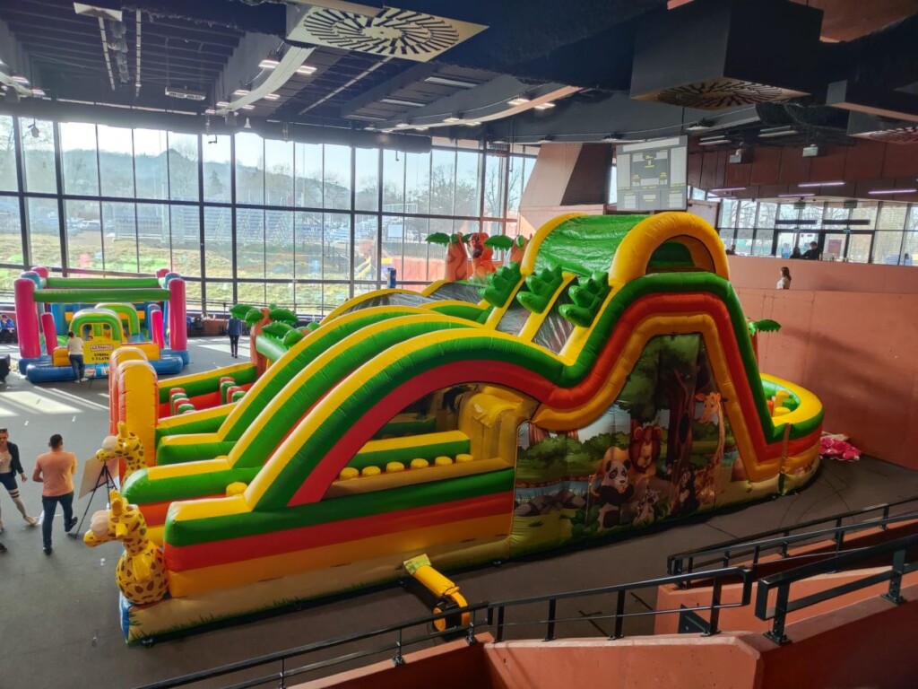 Festiwal Dmuchańców w Krakowie znów zachwycił dzieci i rodziców